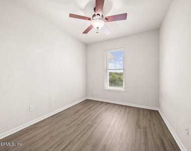 13364 Beach Boulevard - Photo Thumbnail 20