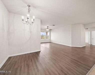 13364 Beach Boulevard - Photo Thumbnail 13