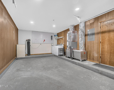 7526 Jasper Ave Avenue - Photo Thumbnail 12