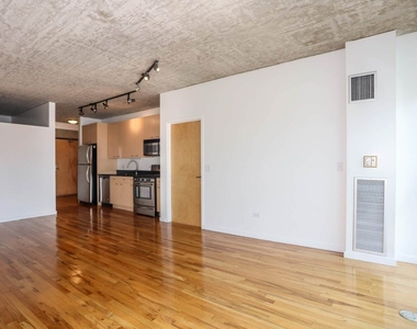1845 S Michigan Avenue - Photo Thumbnail 5