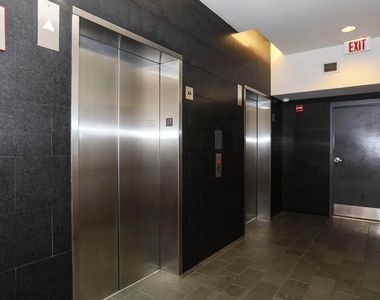 1845 S Michigan Avenue - Photo Thumbnail 2