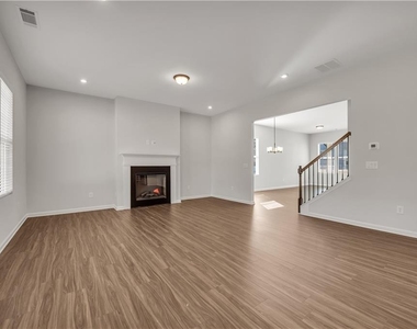 272 Brighton Bend Lane - Photo Thumbnail 13