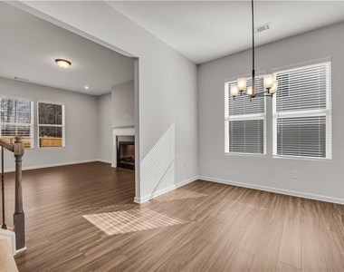 272 Brighton Bend Lane - Photo Thumbnail 11