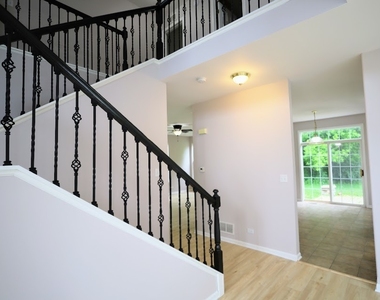 771 S Sienna Drive - Photo Thumbnail 9