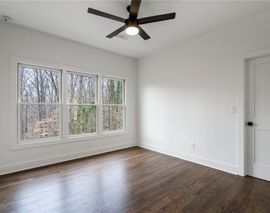 1453 Bridges Avenue Sw - Photo Thumbnail 21