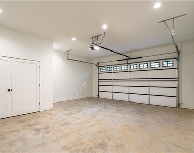 1453 Bridges Avenue Sw - Photo Thumbnail 25