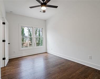 1453 Bridges Avenue Sw - Photo Thumbnail 17