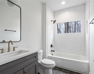 1453 Bridges Avenue Sw - Photo Thumbnail 19