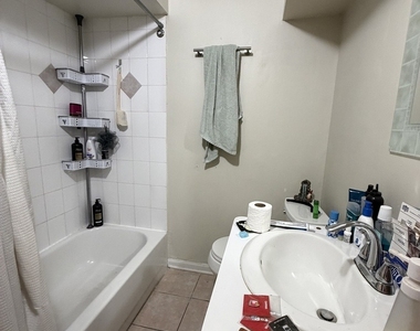 518 N May Street - Photo Thumbnail 16