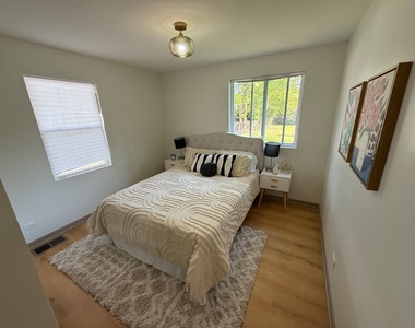 939 S Fletcher Drive - Photo Thumbnail 6