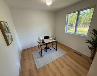 939 S Fletcher Drive - Photo Thumbnail 8