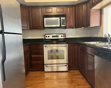 43 Foxcroft Road - Photo Thumbnail 3