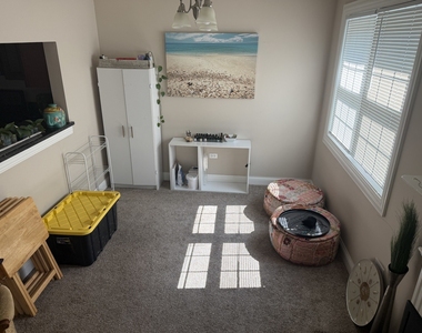 43 Foxcroft Road - Photo Thumbnail 4