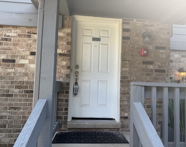 43 Foxcroft Road - Photo Thumbnail 1