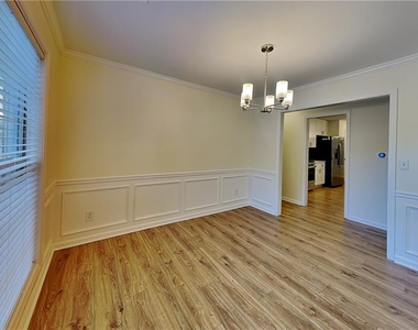 530 Alcovy Springs Drive - Photo Thumbnail 6