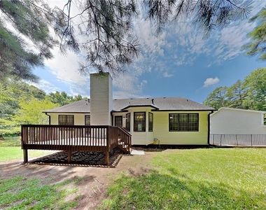 530 Alcovy Springs Drive - Photo Thumbnail 18