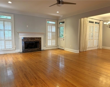871 Lenox Ct Ne - Photo Thumbnail 15