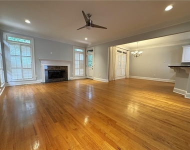 871 Lenox Ct Ne - Photo Thumbnail 16