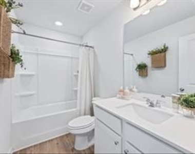 5161 Sidney Square Drive - Photo Thumbnail 17