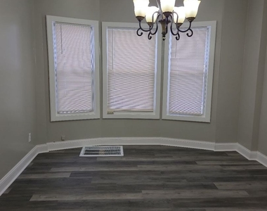 3240 W 64th Place - Photo Thumbnail 4