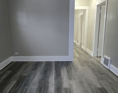 3240 W 64th Place - Photo Thumbnail 11