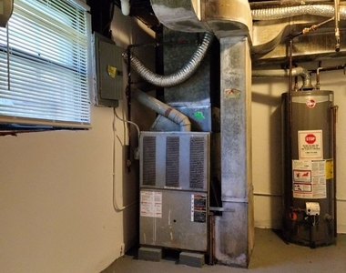 11540 S Peoria Street - Photo Thumbnail 10