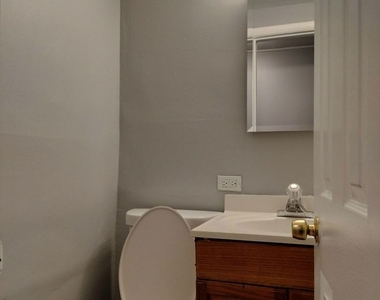 11540 S Peoria Street - Photo Thumbnail 9