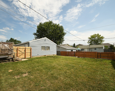 19527 Sycamore Street - Photo Thumbnail 19