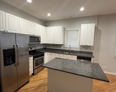 1514 N Wood Street - Photo Thumbnail 11