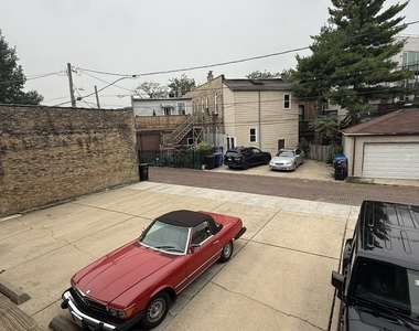 1514 N Wood Street - Photo Thumbnail 8