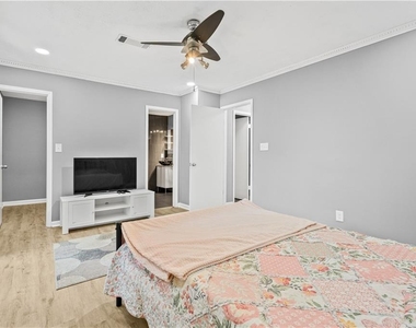 1707 Cotton Patch Lane - Photo Thumbnail 13