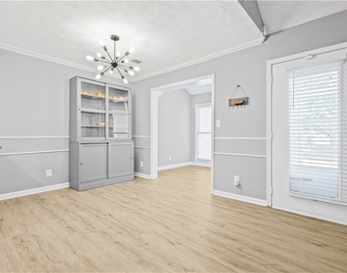 1707 Cotton Patch Lane - Photo Thumbnail 6