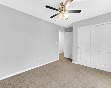 911 Charlton Lane - Photo Thumbnail 11