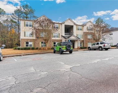 6104 Waldrop Place - Photo Thumbnail 2