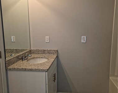 430 Village Creek Drive - Photo Thumbnail 28