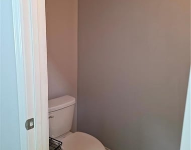 430 Village Creek Drive - Photo Thumbnail 30