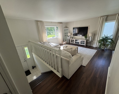 2010 Carleton Road - Photo Thumbnail 8