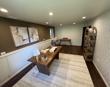 2010 Carleton Road - Photo Thumbnail 10