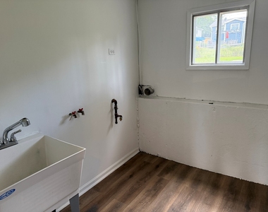 934 S Harvard Avenue - Photo Thumbnail 10