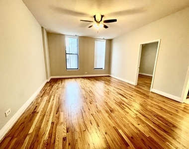 1459 N Milwaukee Avenue - Photo Thumbnail 7