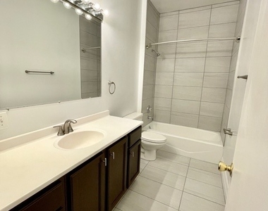 1459 N Milwaukee Avenue - Photo Thumbnail 23