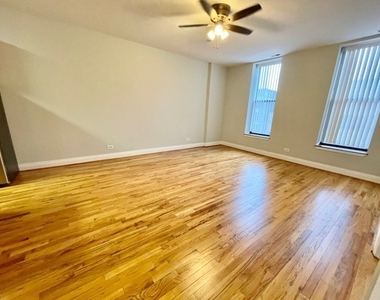 1459 N Milwaukee Avenue - Photo Thumbnail 9