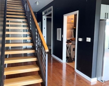 333 Nelson Street Sw - Photo Thumbnail 8
