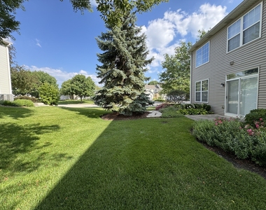 2956 Rutland Circle - Photo Thumbnail 14