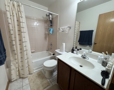 2956 Rutland Circle - Photo Thumbnail 9