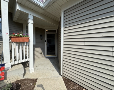 2956 Rutland Circle - Photo Thumbnail 1