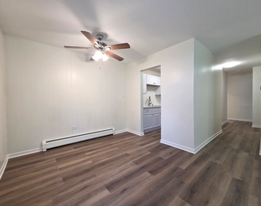 889 Trace Drive - Photo Thumbnail 9
