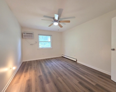 889 Trace Drive - Photo Thumbnail 14