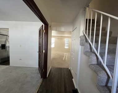 1132 Crimson Court - Photo Thumbnail 1