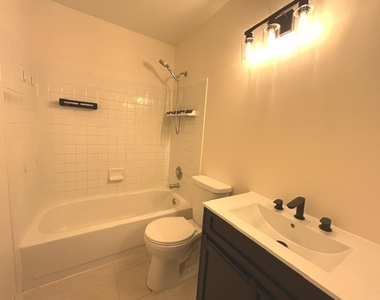 1132 Crimson Court - Photo Thumbnail 17